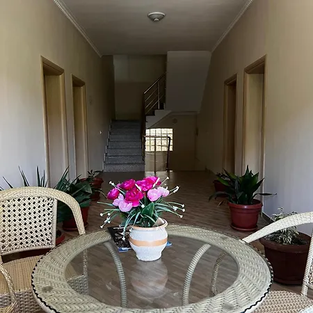 Canary * Golem (Tirana)